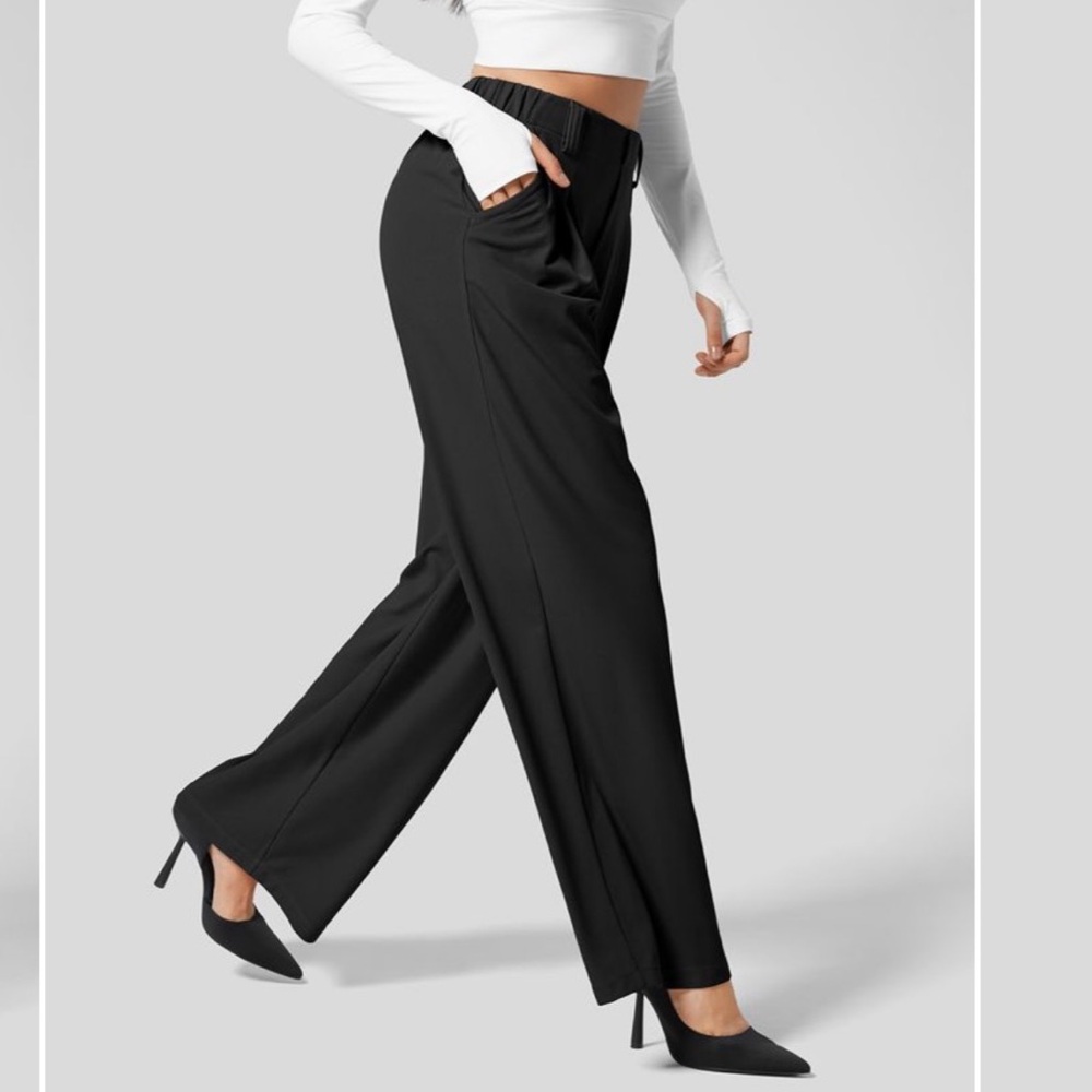 Halara High Waisted Plicated Side Pocket Wide Leg Waffle Casual Pants